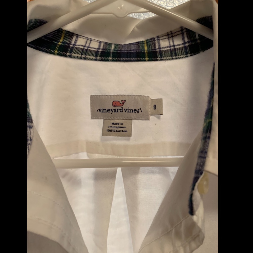 Vineyard Vines Button Down - image 4